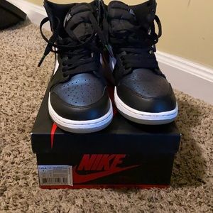 All star 1’s grade school size 7